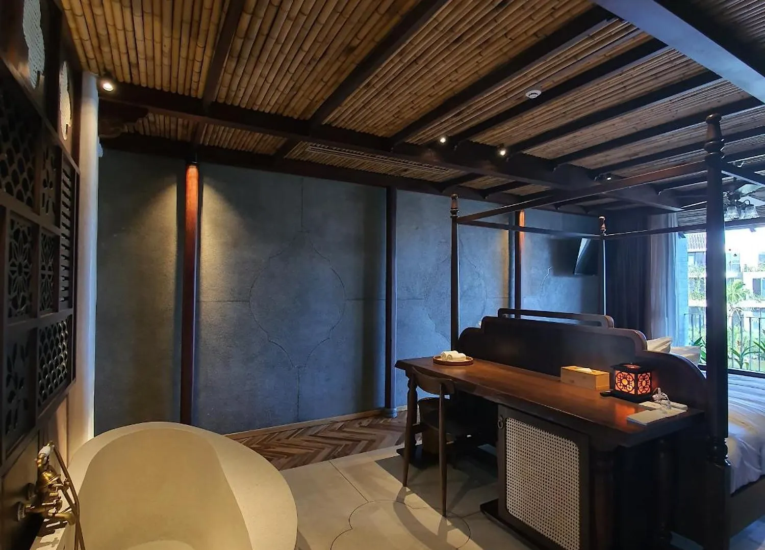 Minh - Casa Hotel Hoi An 0*,  Vietnam